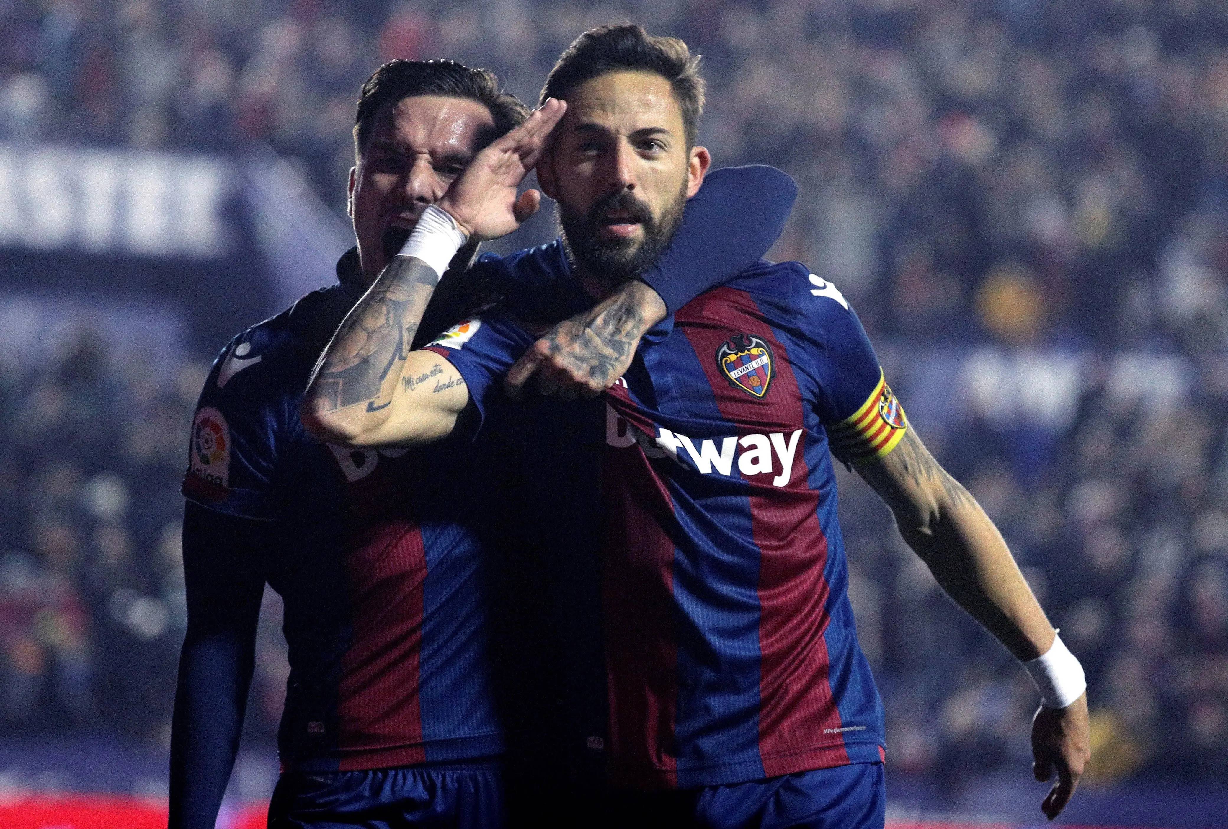 IM体育-莱比锡重夺联赛龙头，斩获惊天三分