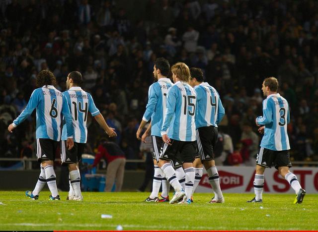 IM体育社区互动入口-阿根廷男篮遭遇强劲对手，依然咬牙晋级