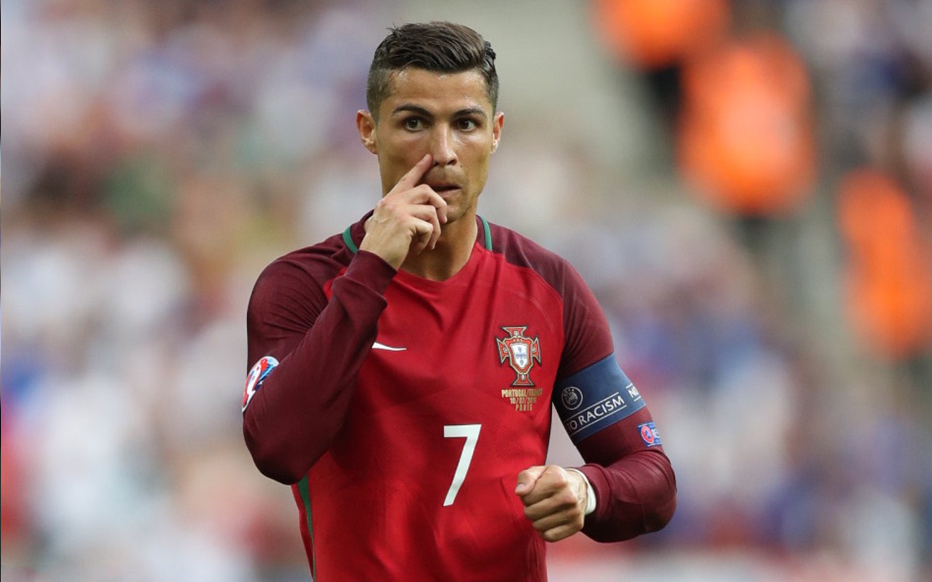 小贾伦爆发如火山喷涌，尼克斯火力全开压制山西队