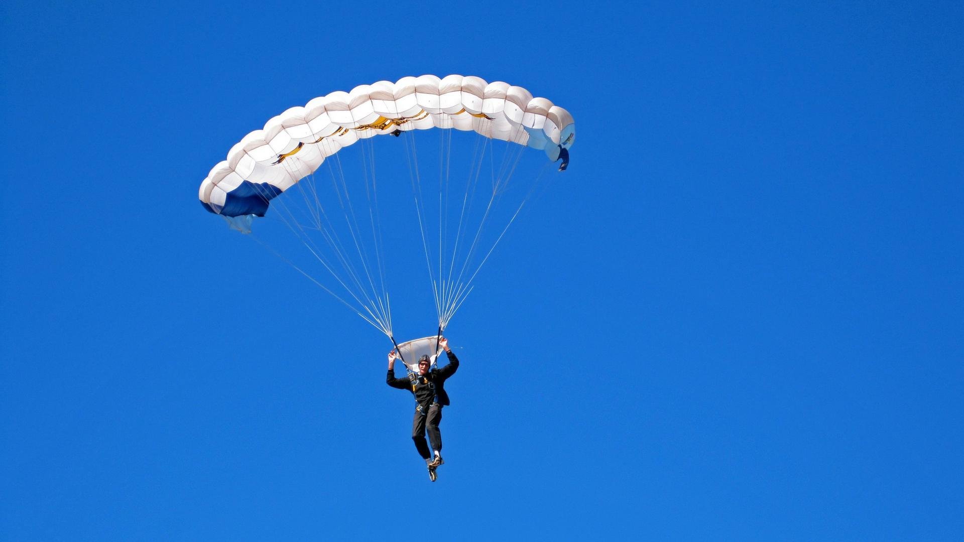 黄潜铁壁锁雄狮，金玟哉奥运前夜展大将之风